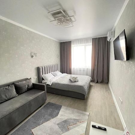 Новая Квартира В Жк Улытау Karaganda Exterior photo