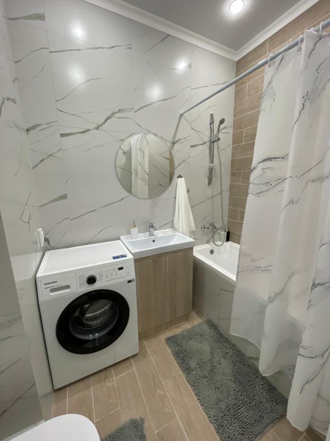 Новая Квартира В Жк Улытау Karaganda Exterior photo